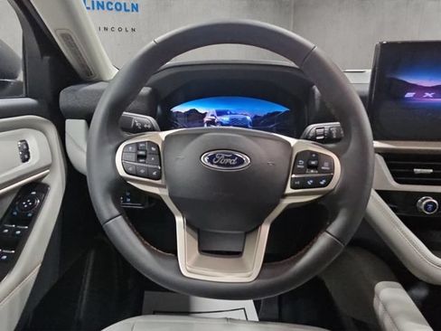 New 2026 Ford Explorer Active AWD/4WD image 9