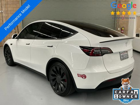 Used 2022 Tesla Model Y Performance image 7
