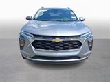 Used 2025 Chevrolet Trax LT image 2