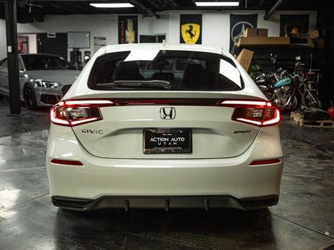 Used 2024 Honda Civic Sport image 6