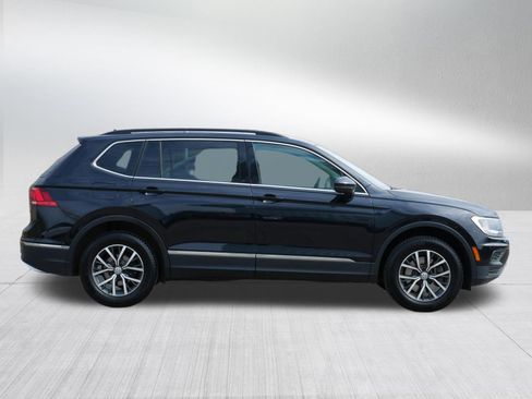 Used 2018 Volkswagen Tiguan SE image 8