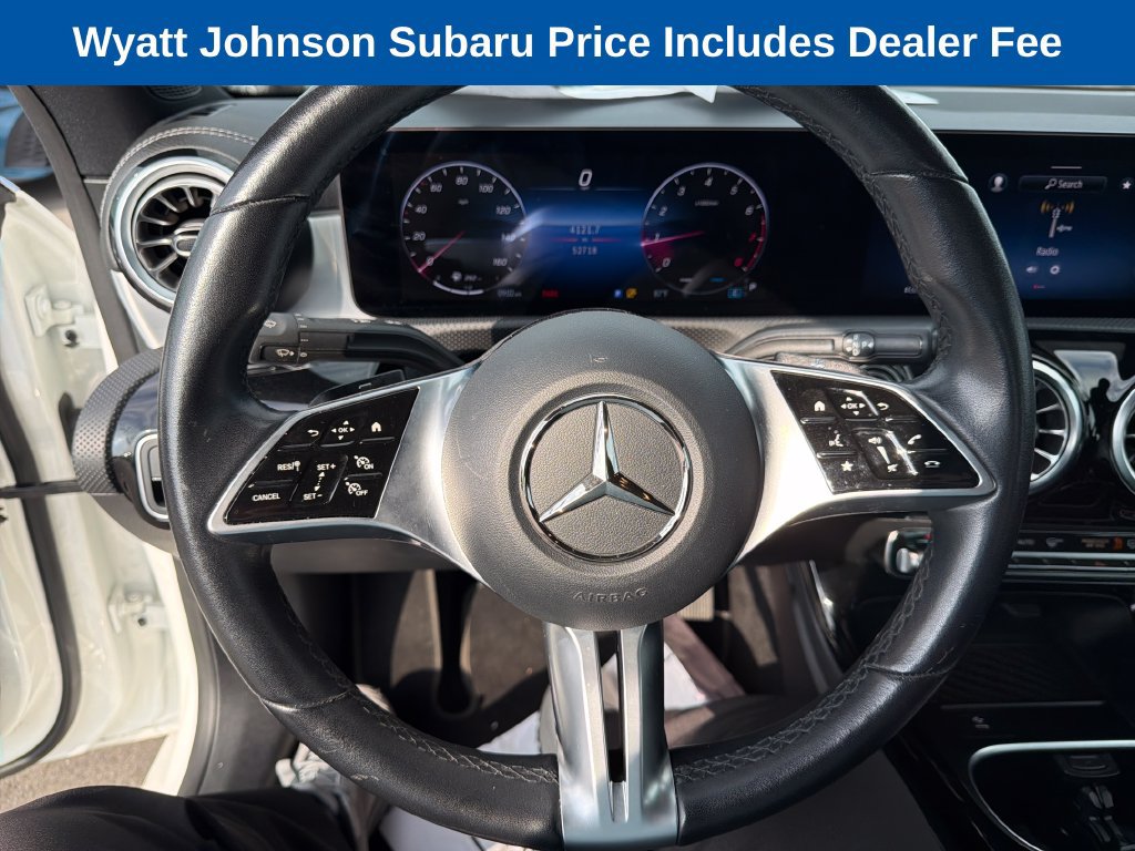 Used 2025 Mercedes-Benz CLA 250 image 25