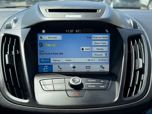 Used 2017 Ford Escape SE w/ Equipment Group 201A AWD/4WD image 29