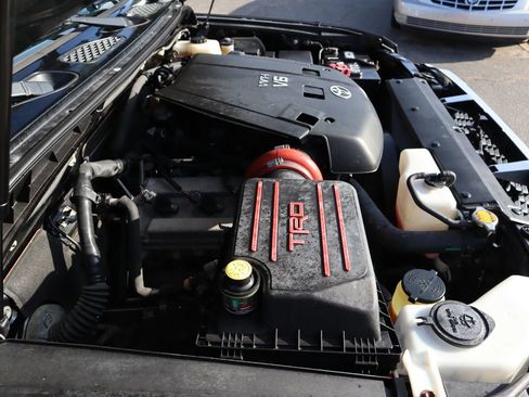 Used 2007 Toyota FJ Cruiser 4WD image 33