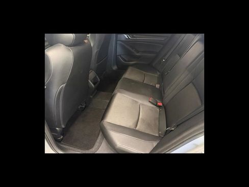 Used 2019 Honda Accord Sport image 17