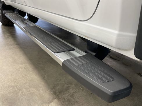 Used 2024 GMC Sierra 3500 Denali image 19