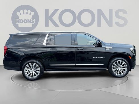 Used 2024 GMC Yukon XL Denali w/ Denali Reserve Package AWD/4WD image 8