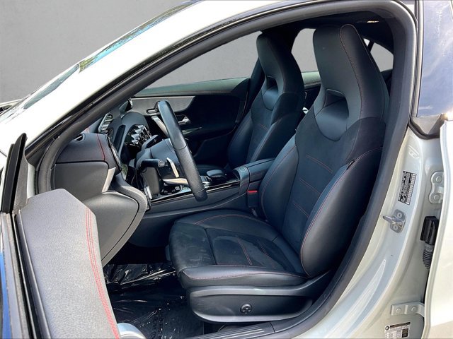 Used 2023 Mercedes-Benz CLA 250 image 27