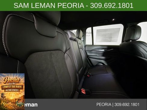 New 2025 Jeep Grand Cherokee Altitude image 26