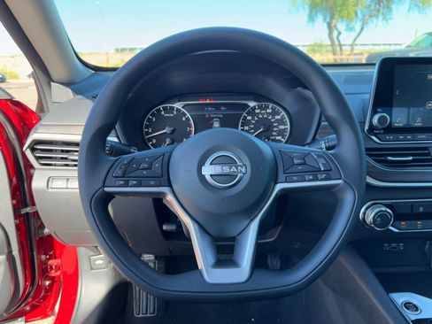 New 2025 Nissan Altima 2.5 SV image 20