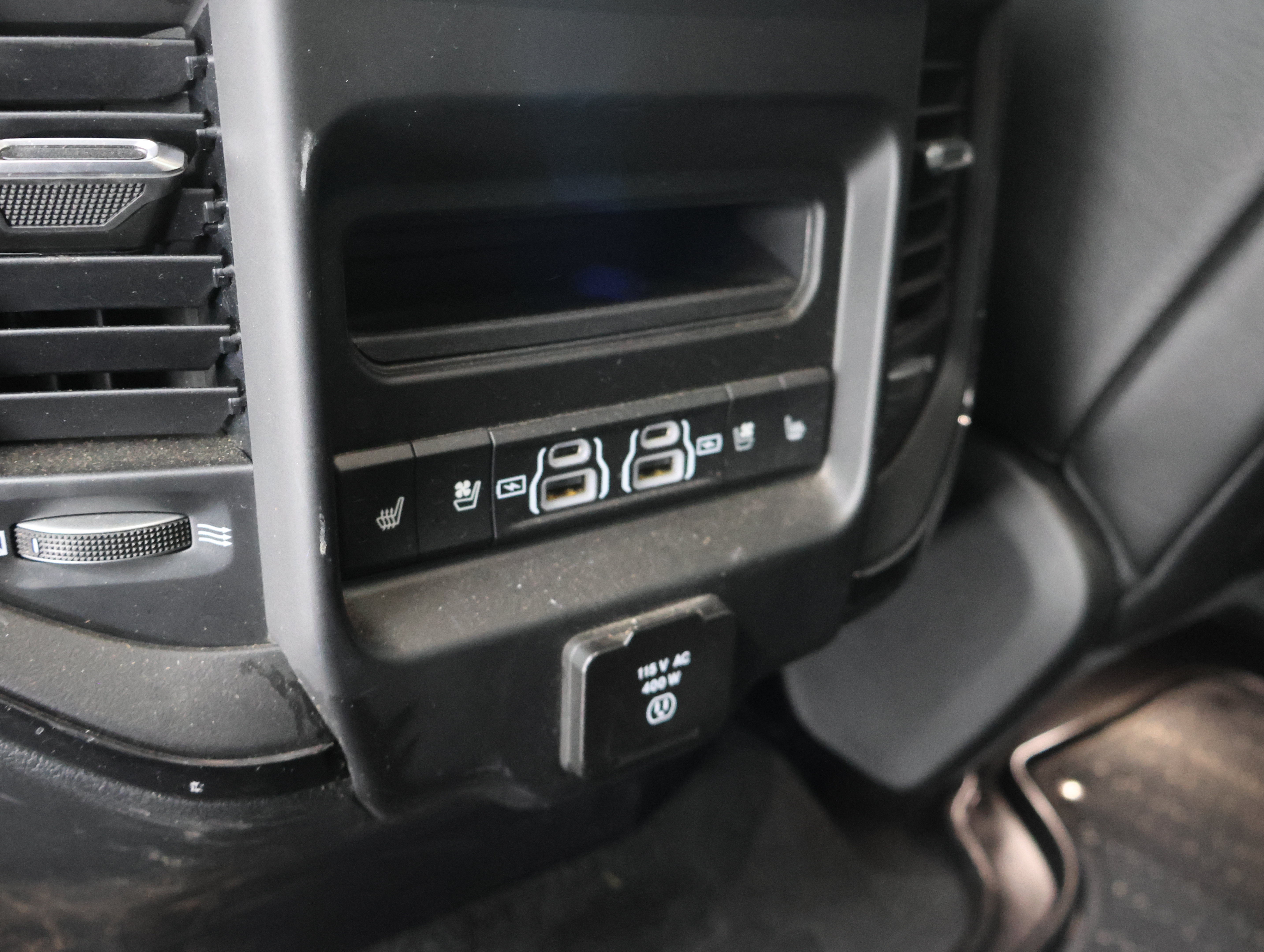Used 2022 RAM 1500 Limited AWD/4WD image 41
