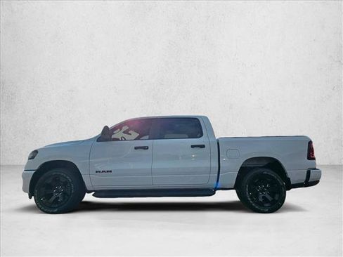 New 2026 RAM 1500 Express AWD/4WD image 5