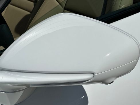 Certified 2024 Porsche 911 Targa 4S image 38