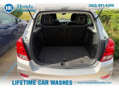 Used 2017 Chevrolet Trax LS FWD image 10