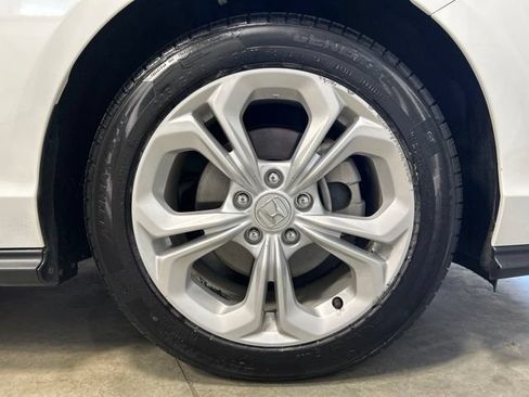 Certified 2024 Honda Accord LX image 12