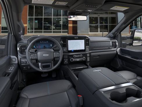 New 2026 Ford F250 Platinum w/ FX4 Off-Road Package image 9