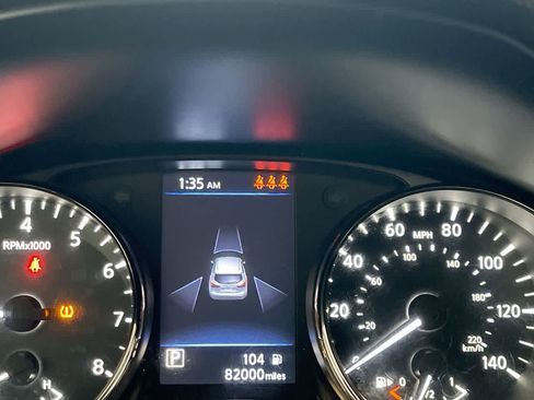 Used 2020 Nissan Rogue Sport SV image 15