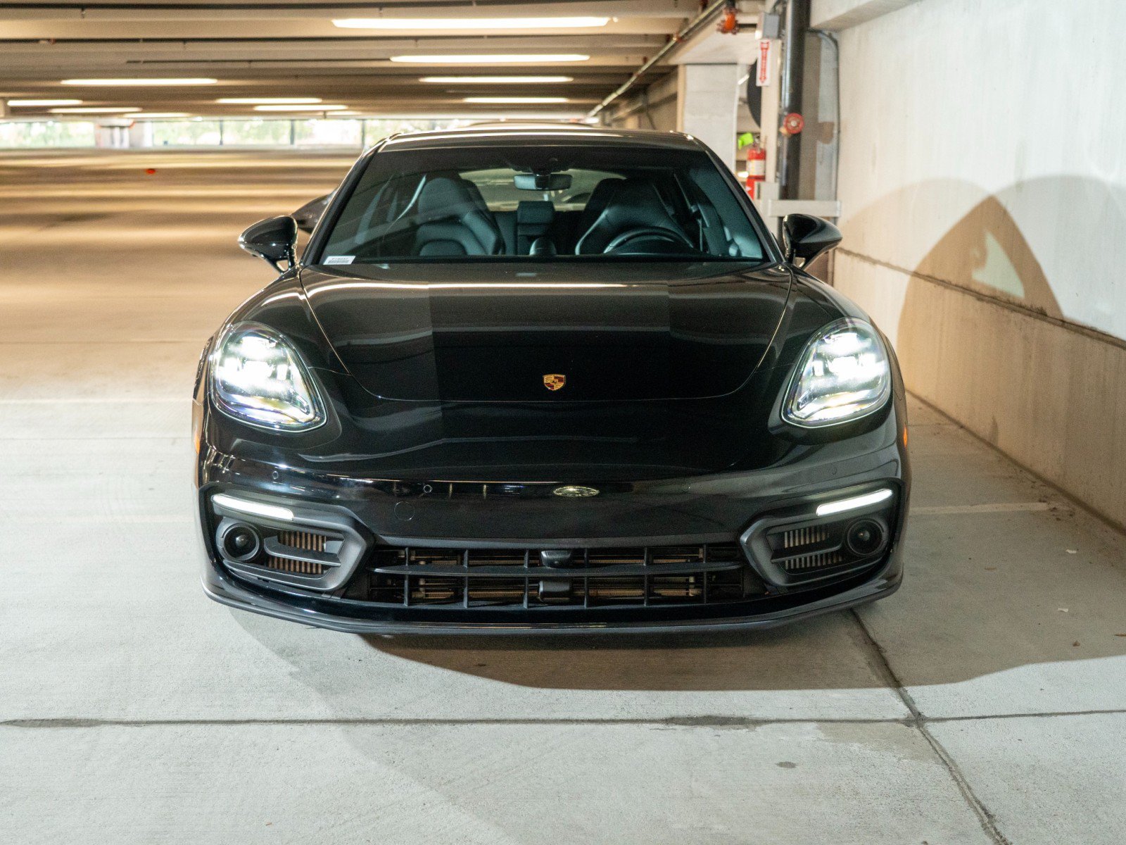 Certified 2023 Porsche Panamera Platinum Edition RWD image 6