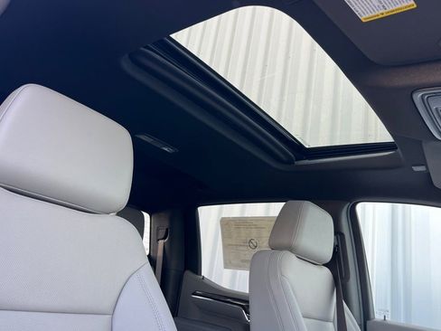New 2026 Chevrolet Silverado 1500 LTZ w/ LTZ Premium Package AWD/4WD image 13