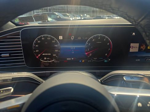 New 2026 Mercedes-Benz GLE 53 AMG 4MATIC image 18
