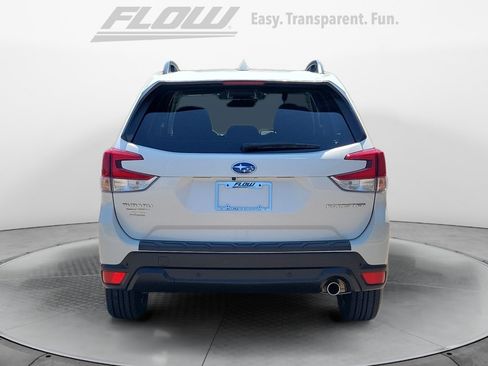 Used 2020 Subaru Forester Limited w/ Popular Package #3 AWD/4WD image 8