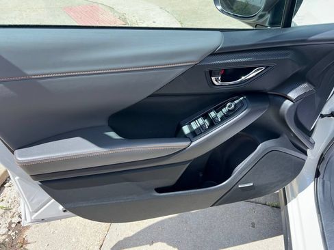 Used 2026 Subaru Crosstrek 2.5i Limited w/ Crosstrek Mirror Package AWD/4WD image 16