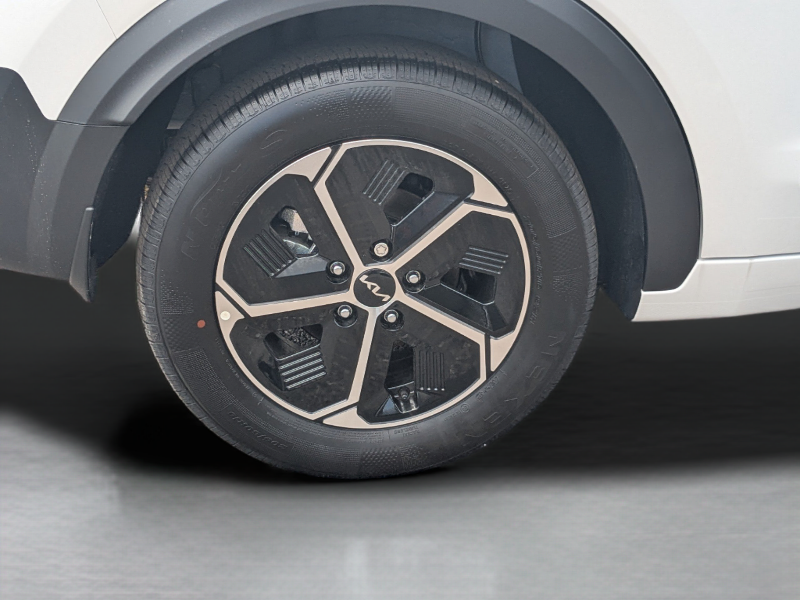 New 2026 Kia Niro LX FWD image 26