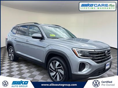 Certified 2025 Volkswagen Atlas SE