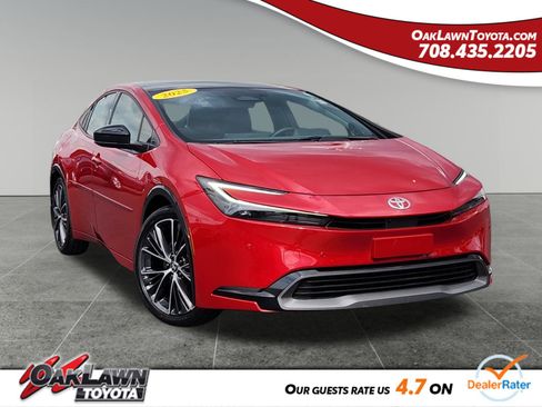 Used 2025 Toyota Prius Limited image 1