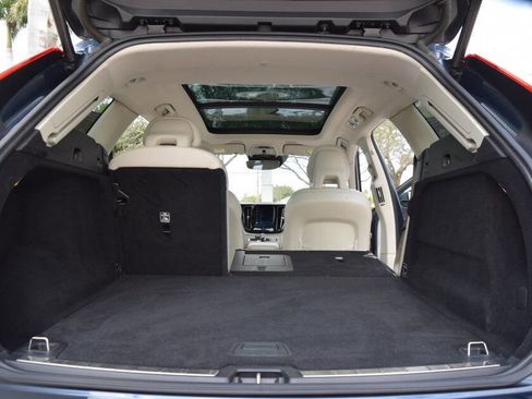 Used 2018 Volvo XC60 T5 Inscription w/ Luxury Seat Package image 80