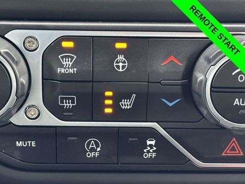 Used 2020 Jeep Gladiator Sport w/ Quick Order Package 24S image 18