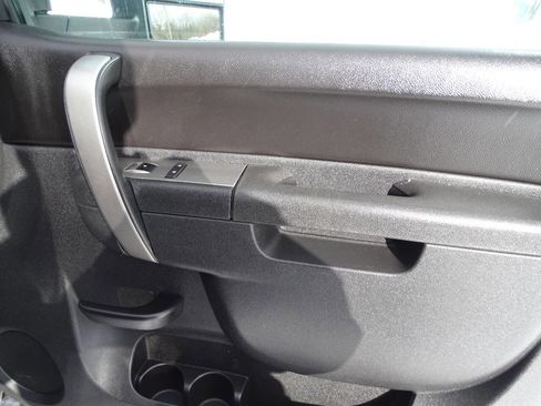 Used 2012 Chevrolet Silverado 2500 LT image 29