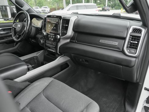 Used 2021 RAM 1500 Big Horn AWD/4WD image 39