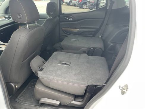 Used 2018 GMC Acadia SLE AWD/4WD image 67