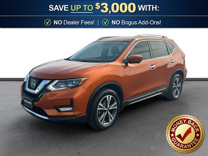 Used 2017 Nissan Rogue SL w/ SL Premium Package