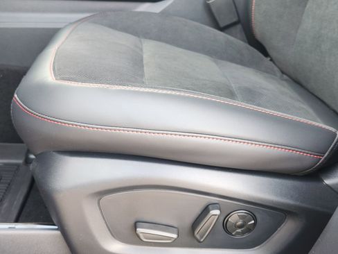 New 2026 Ford Explorer ST w/ Sun And Sound Package image 21