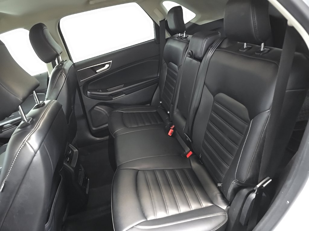 Certified 2024 Ford Edge SEL w/ Convenience Package AWD/4WD image 32