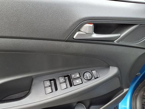 Used 2017 Hyundai Tucson SE w/ Cargo Package FWD image 11