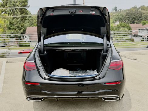 New 2026 Mercedes-Benz S 580 4MATIC Sedan image 15