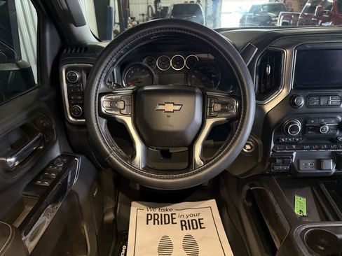 Used 2020 Chevrolet Silverado 2500 LTZ w/ LTZ Convenience Package AWD/4WD image 9