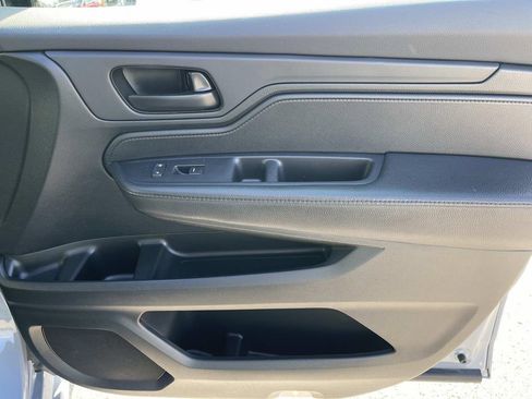 Used 2023 Honda Odyssey Sport image 24