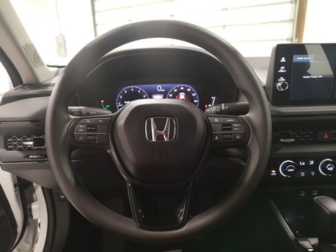 New 2026 Honda Accord SE image 5