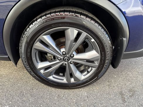 Used 2023 Nissan Murano Platinum AWD/4WD image 10