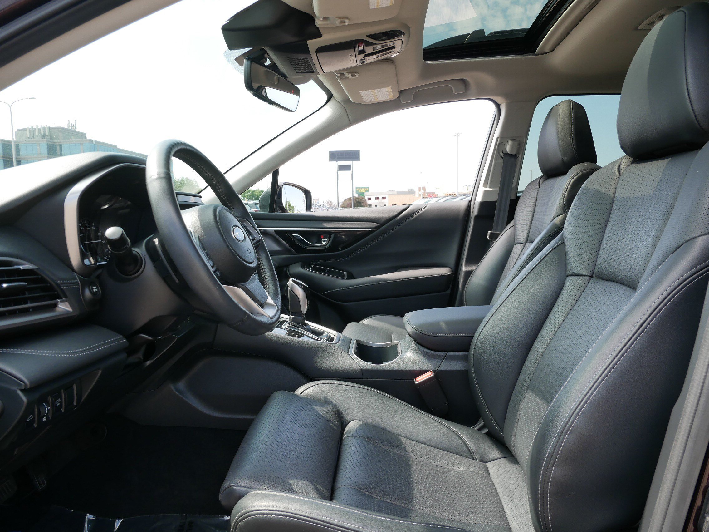 Certified 2025 Subaru Outback Limited AWD/4WD image 33