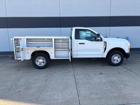 New 2023 Ford F250 XL image 11