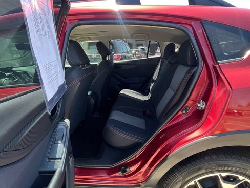 Used 2018 Subaru Crosstrek 2.0i Premium AWD/4WD image 19