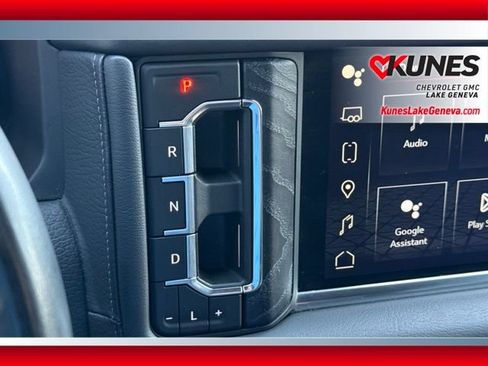 Used 2024 GMC Yukon Denali AWD/4WD image 37