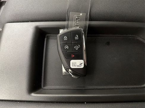 Certified 2024 Chevrolet Silverado 1500 LT image 30