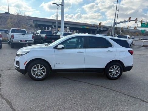 Used 2023 Chevrolet Equinox LT image 5