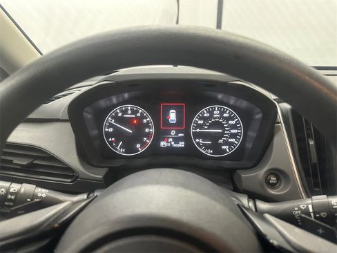 Used 2024 Subaru Crosstrek 2.0i Premium image 28